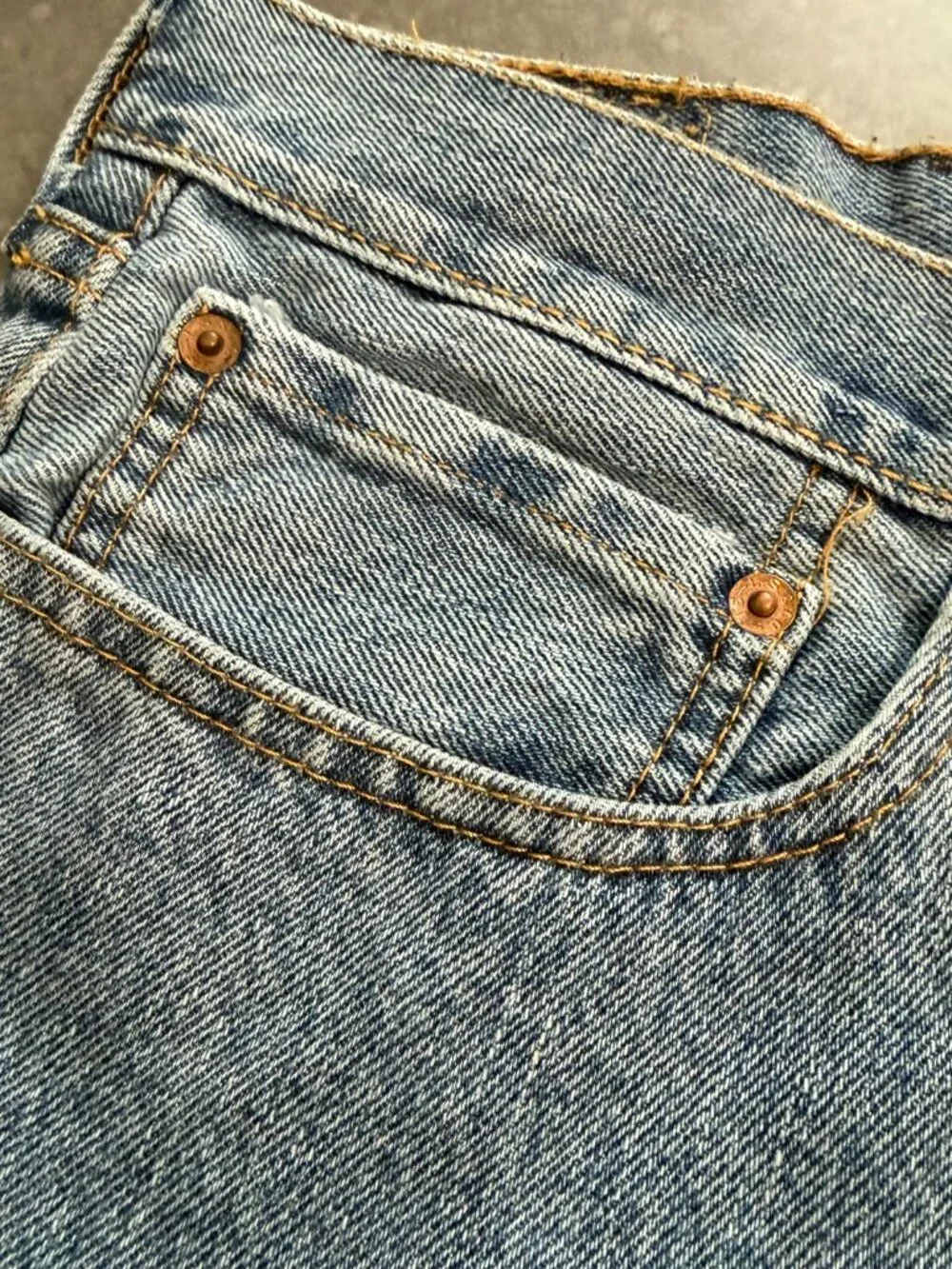 Levis levi 550